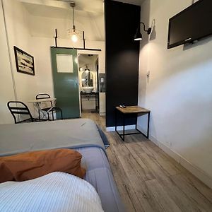 Monoambiente en zona residencial